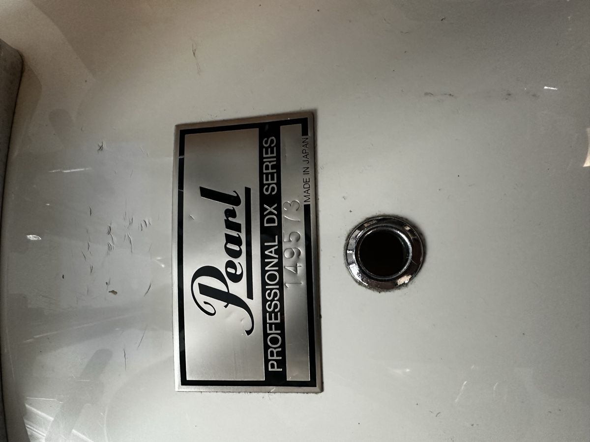 Strumenti musicali: Pearl DX Serie Drumset – Usato da Oftringen venduto da Brobea6 2