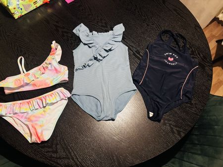 Badeanzug Set für Mädchen, Grösse128, Top Zustand