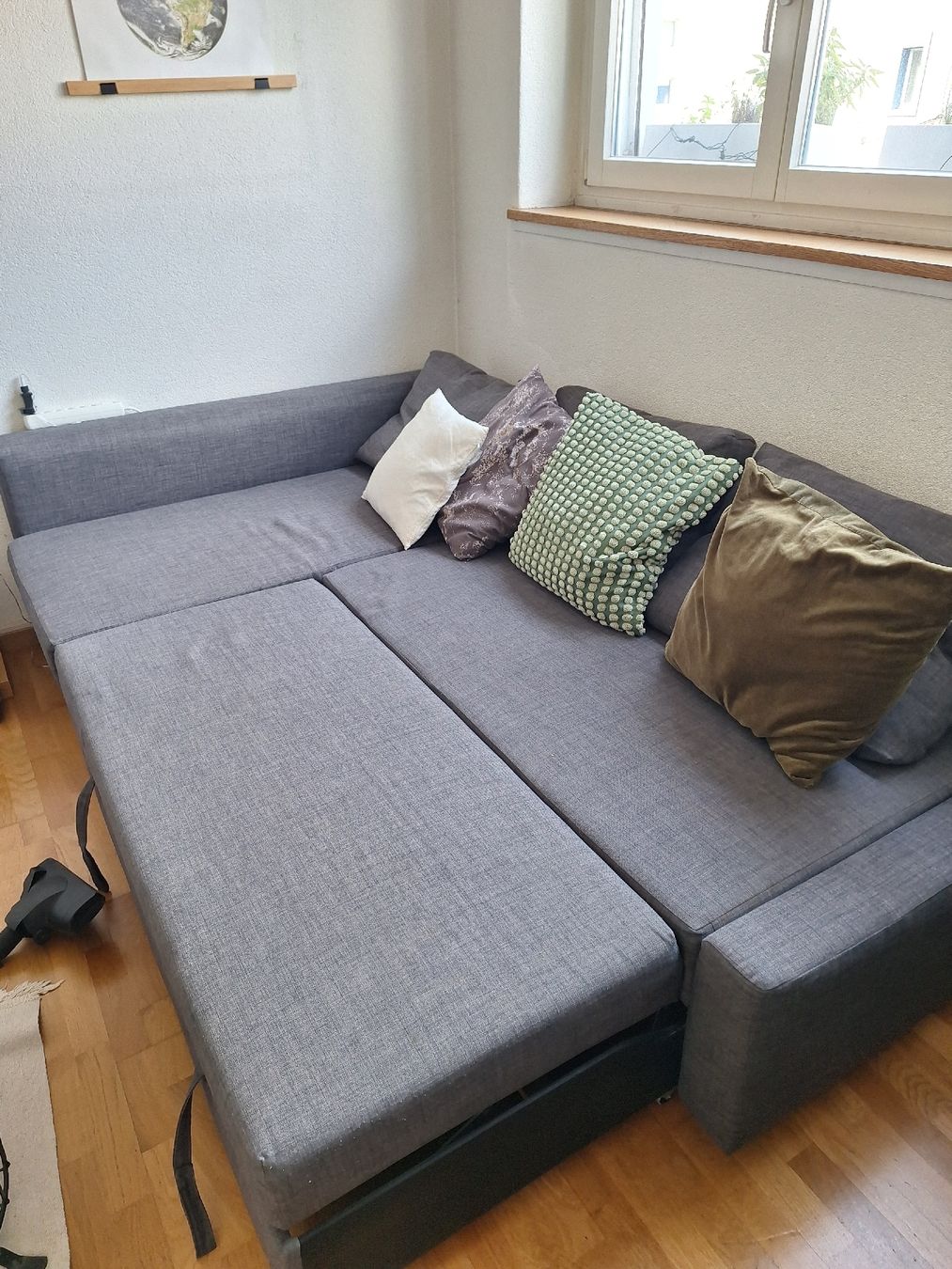 Ikea Sofas: graues Eckbettsofa – D'occasion à Bern par Michellee. 3