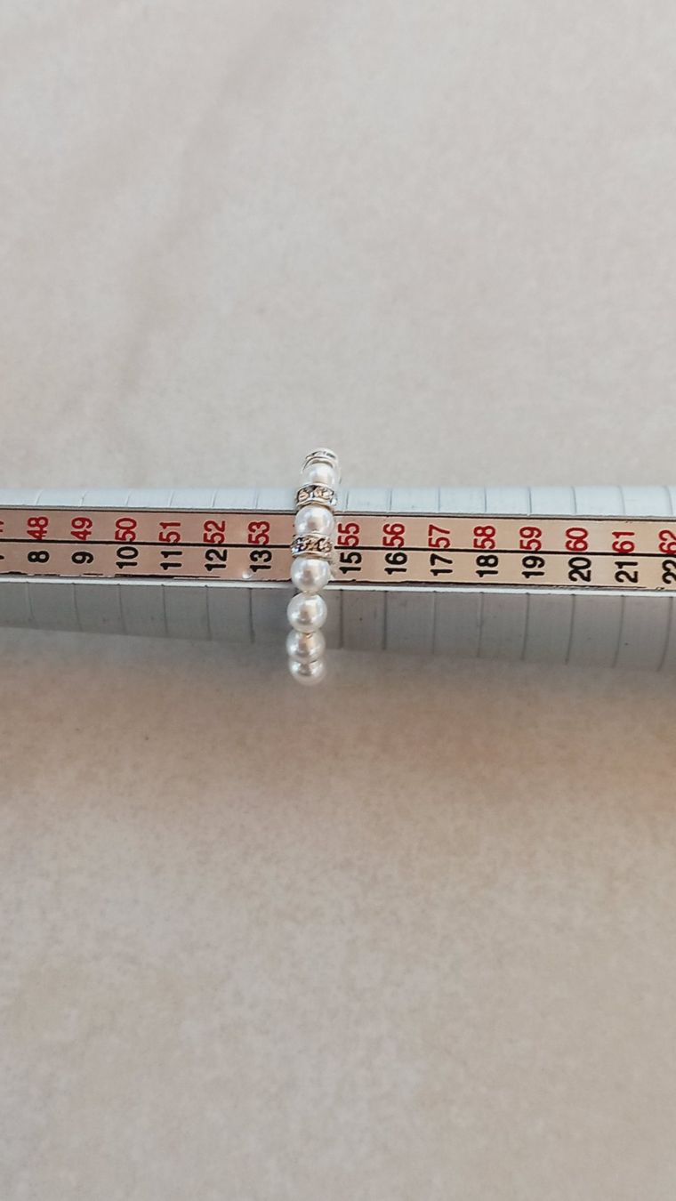 Swarovski Anelli: Elastischer Swarovski Fingerring G.54 – Nuovo (secondo la descrizione) da Winistorf venduto da acreativ4 3