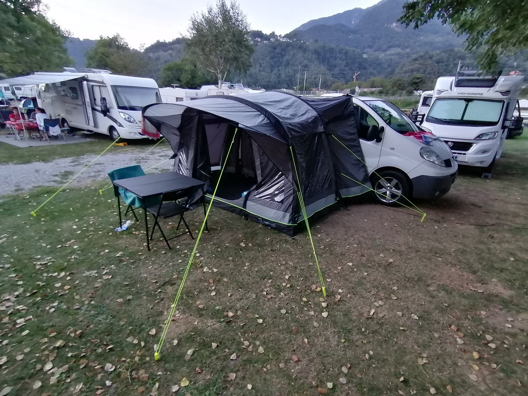 Renault Veicoli da campeggio: Camper Renault Trafic ab MFK – Usato da Reichenburg venduto da Alpine_03 2