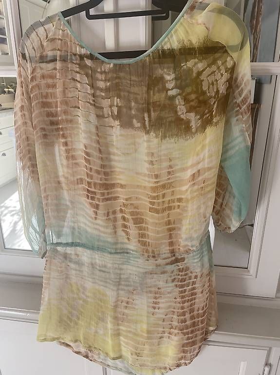 Tuniche: Kaftan de plage Heidi Klein – Usato da Troinex venduto da nadinebmichaelson 4