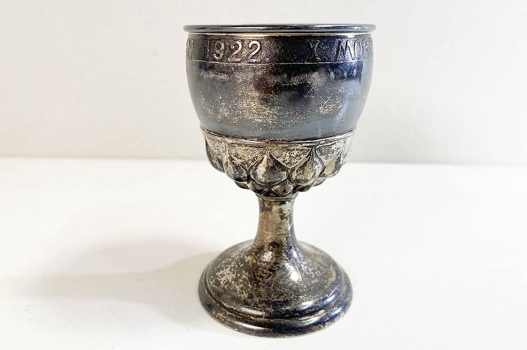 Altre raccolte & rarità: Alter Morgarten Silber Schützenbecher 1922 – Usato da Ballwil venduto da ClassicGallery 3
