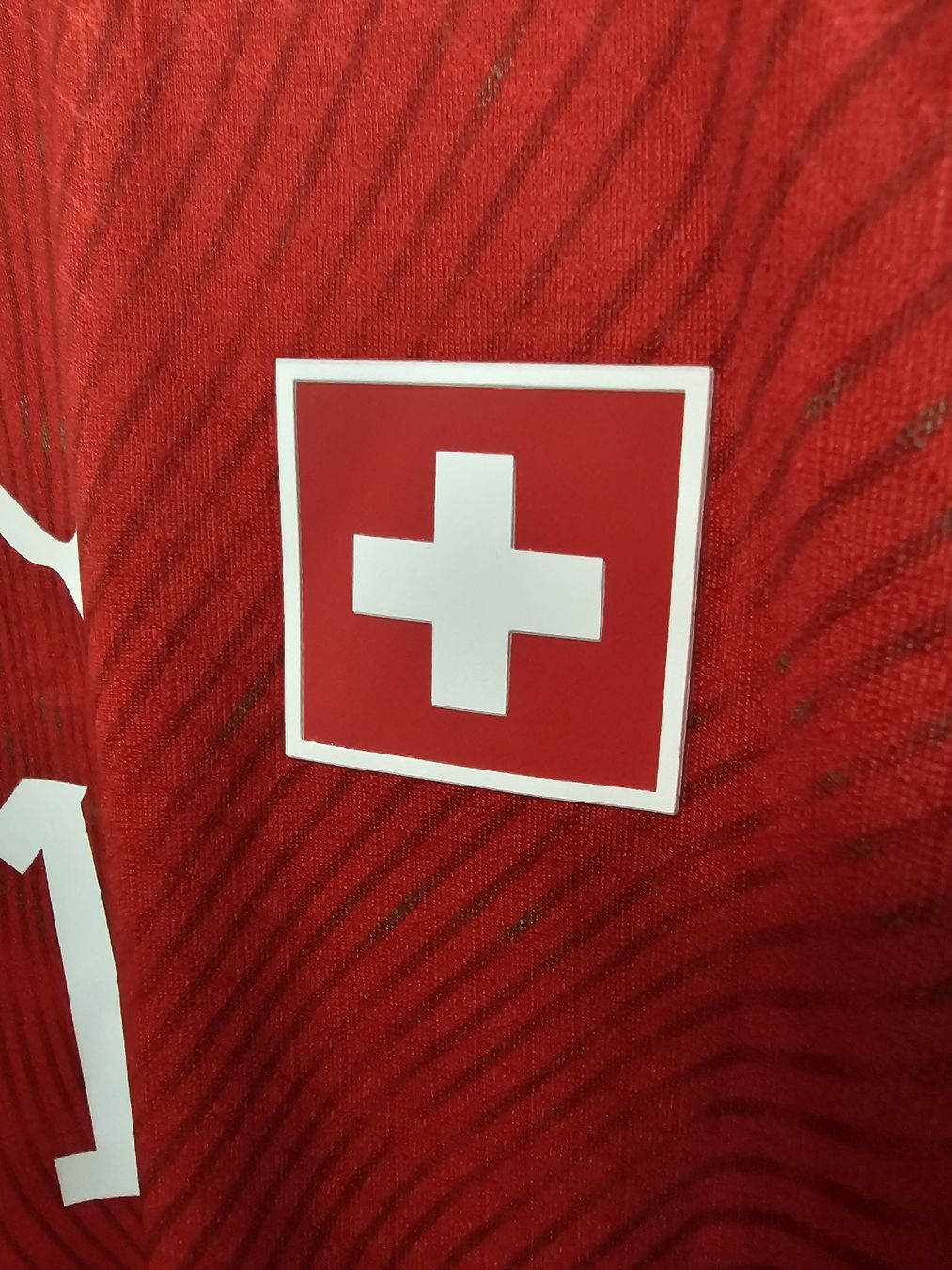 Maillots de corps & Pantalons: Schweiz Spielerversion Trikot WM 2026 – Neuf (Voir description) à Rickenbach LU par LichterWelt 3