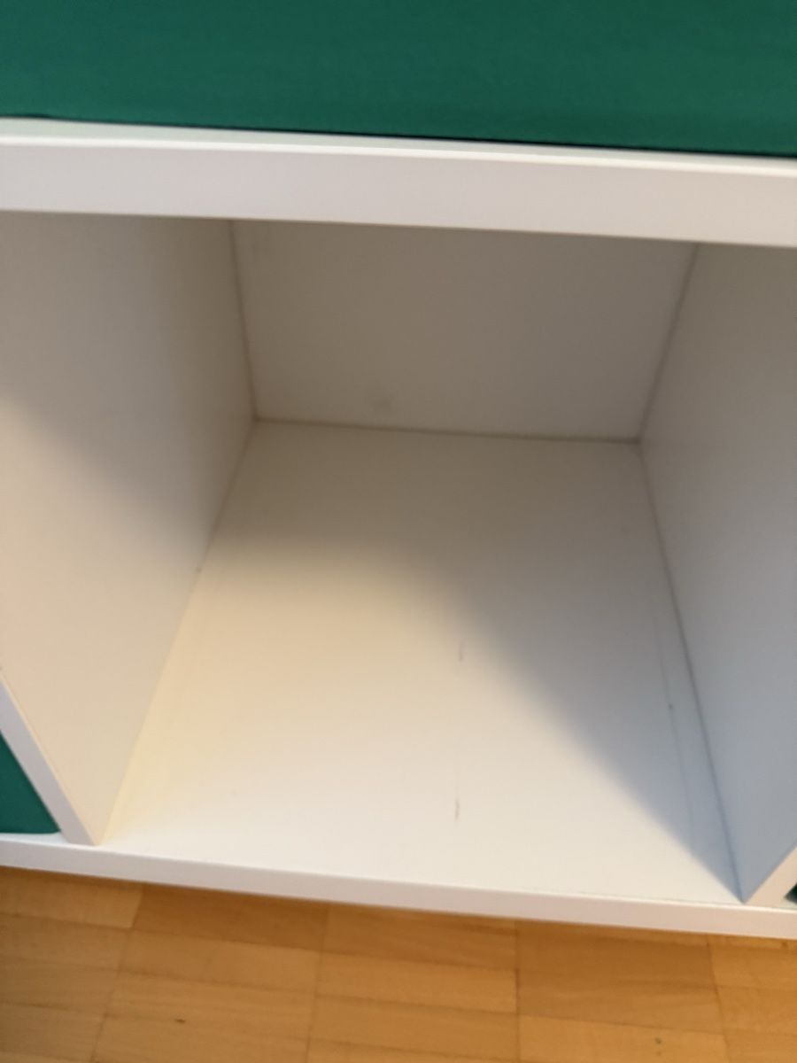Scaffali: Ikea Kallax, gebraucht mit Gebrauchsspüren  – Usato da Zürich venduto da JBZH 2