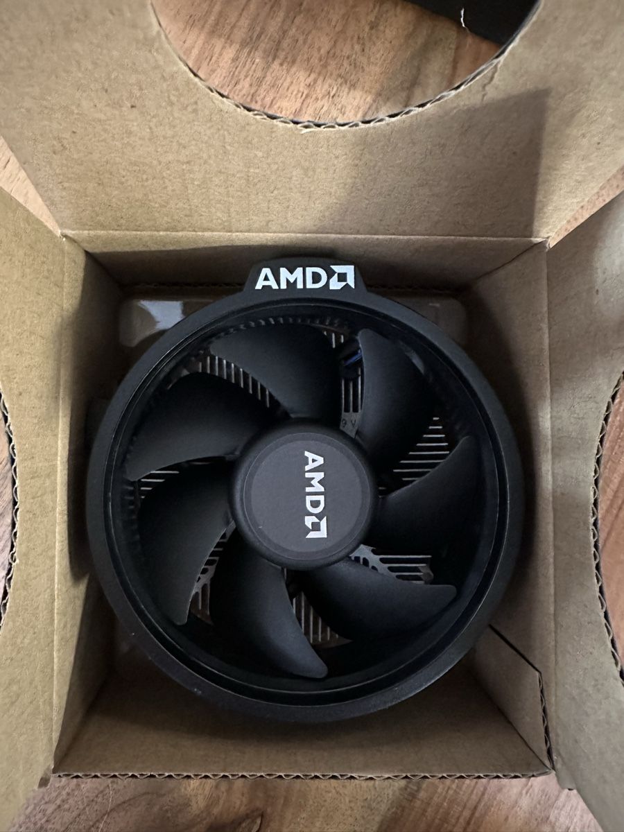 Amd Componenti elettronici: AMD CPU Kühler und NZXT 140mm Lüfter – Nuovo (secondo la descrizione) da Zürich venduto da ivw_7yl6