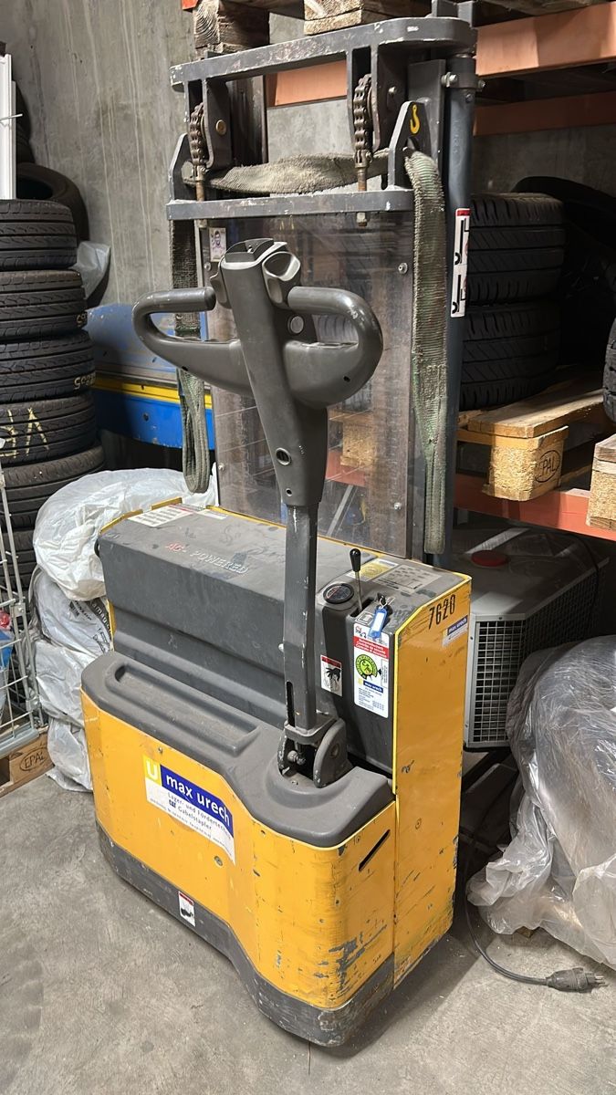 Toyota Carrelli elevatori e a forche: Stapler und Hubwagen – Difettoso da Niederlenz venduto da Kiikii-13 3