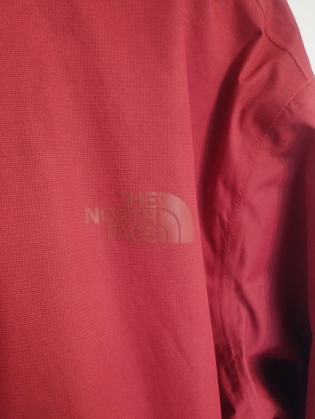 North Face Giacche: The North Face Jacke Rot – Usato da Steffisburg venduto da AutoFiat 4