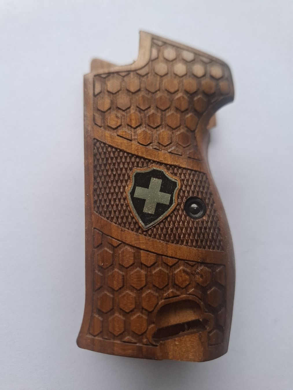 Articoli in legno: Nussbaum Griffschalen für die Sig P210 – Nuovo (secondo la descrizione) da Rothrist venduto da griffe