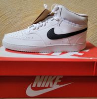 *** Colle Nike-Schuhe ***