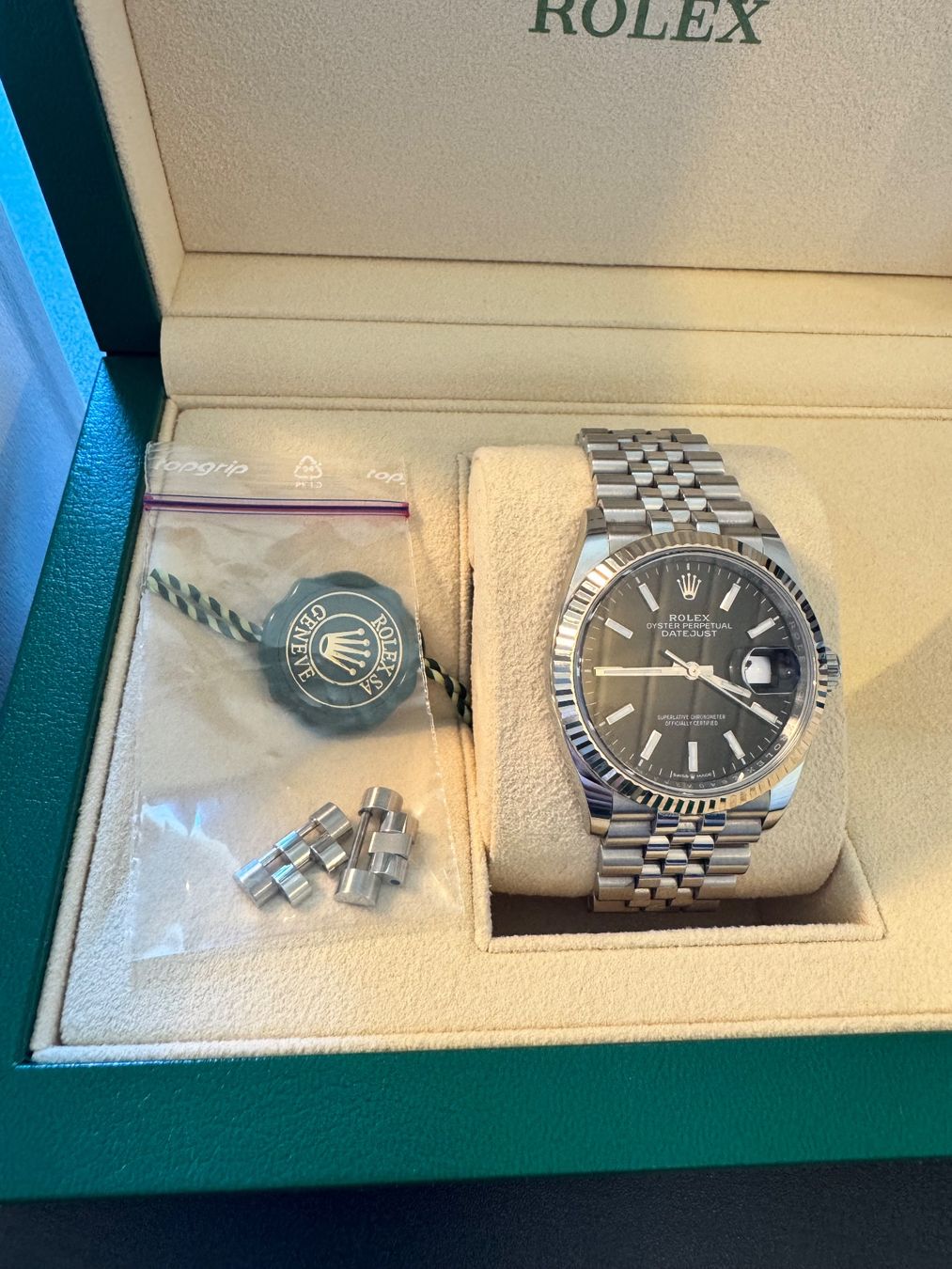 Rolex Orologi: Rolex Datejust 36 full set 2024 – Usato da Bonnefontaine venduto da jer_gx2b 5