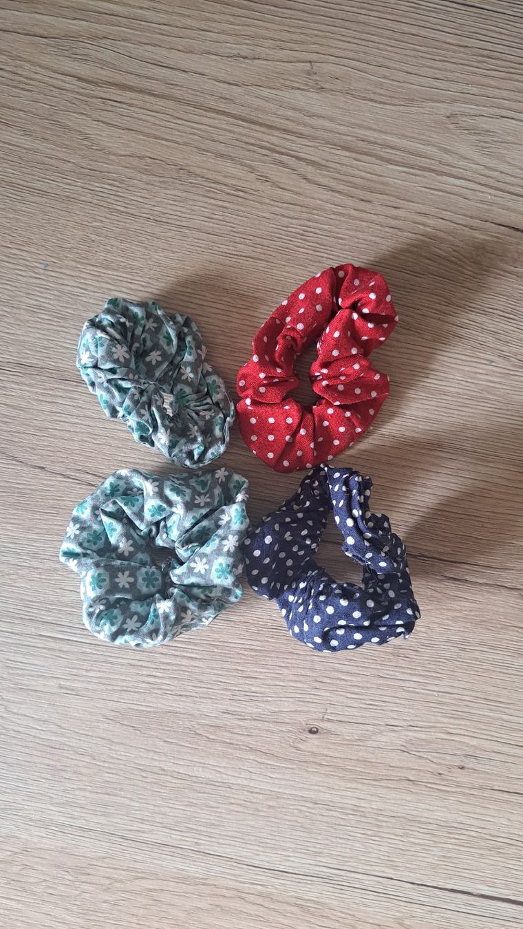 Accessori per capelli: Diverser Haarschmuck – Usato da Schaffhausen venduto da xJuliax 4