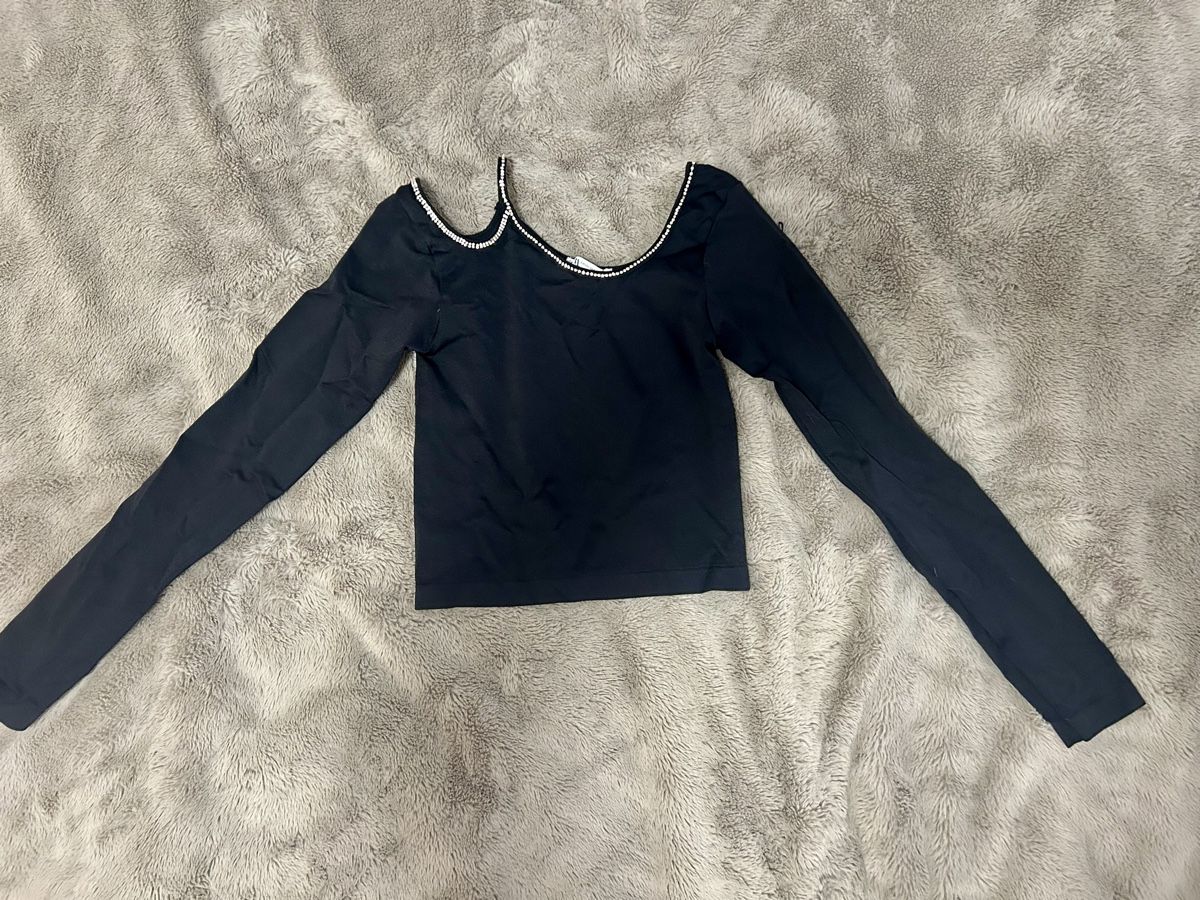 Zara Tops: Zara Crop Top – Neu (gemäss Beschreibung) aus Egerkingen von thelifeofpablo