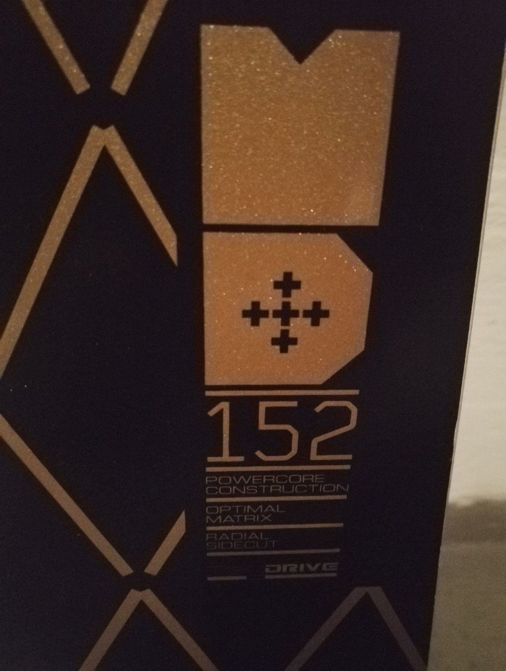 Board: Neues Snowboard Gold/Black – Nuovo (secondo la descrizione) da Goldach venduto da Top-Shops 1