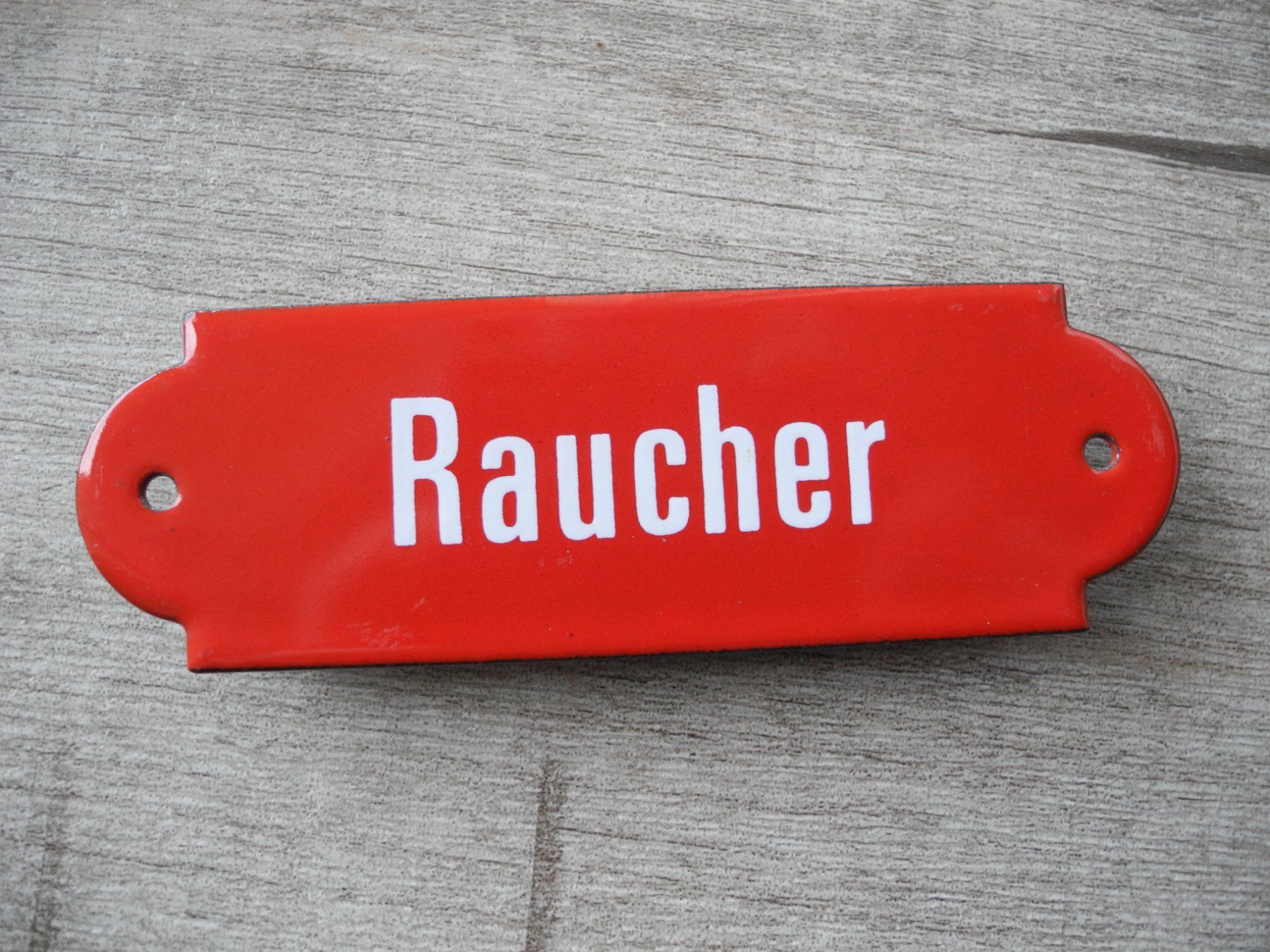 Insegne: RAUCHER – Usato da Reinach AG venduto da Huckleberrysix