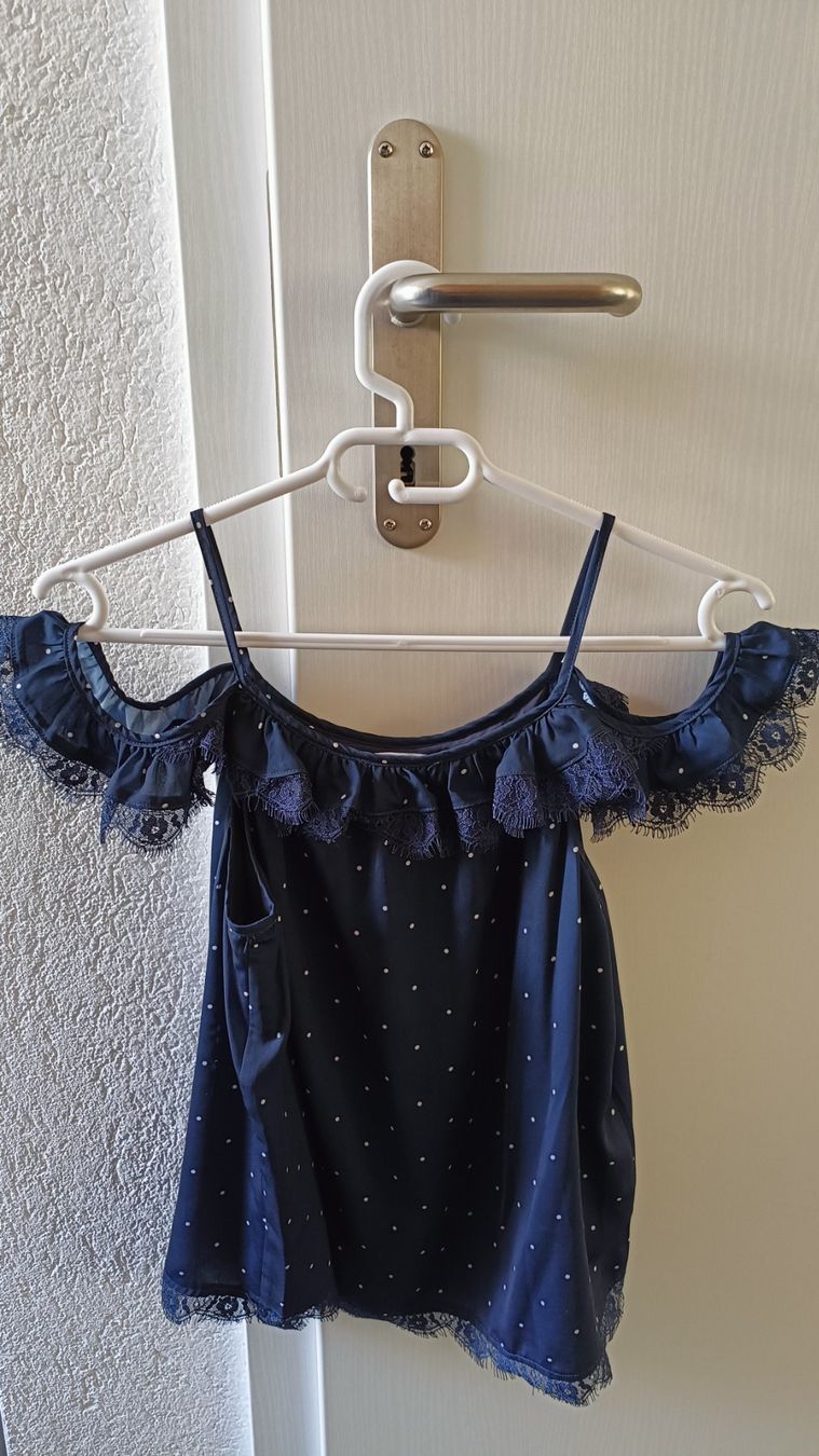 Camicette, T-shirt & Top: Mint und Berry Bluse dunkelblau 146/152 – Usato da Villmergen venduto da toptip1970 1