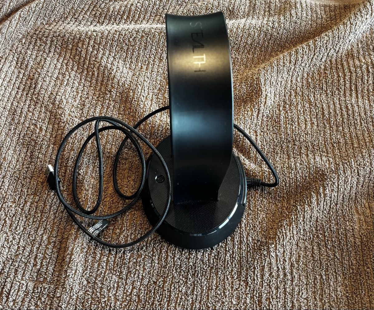 Altro in Decorazioni & Accessori: Stealth Light Up - Gaming Headset Stand, Schwarz – Nuovo (secondo la descrizione) da Oberhofen Thun'see venduto da luk_jdd9 1