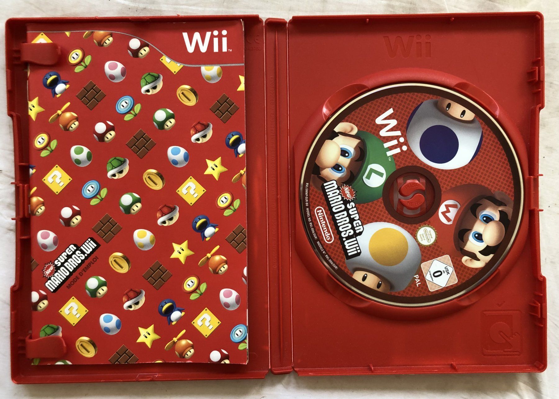 Nintendo Jeux: Nintendo Wii - NEW SUPER MARIO BROS. – D'occasion à Schaffhausen par durruti 1