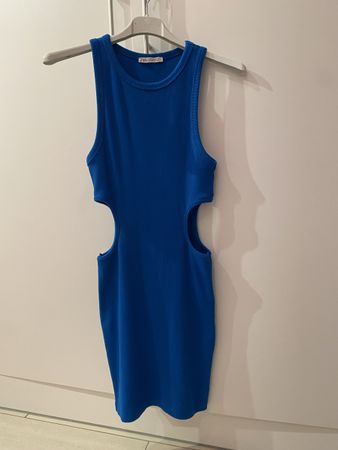 NEU Kleid blau ZARA mit Cut-Outs Gr. S