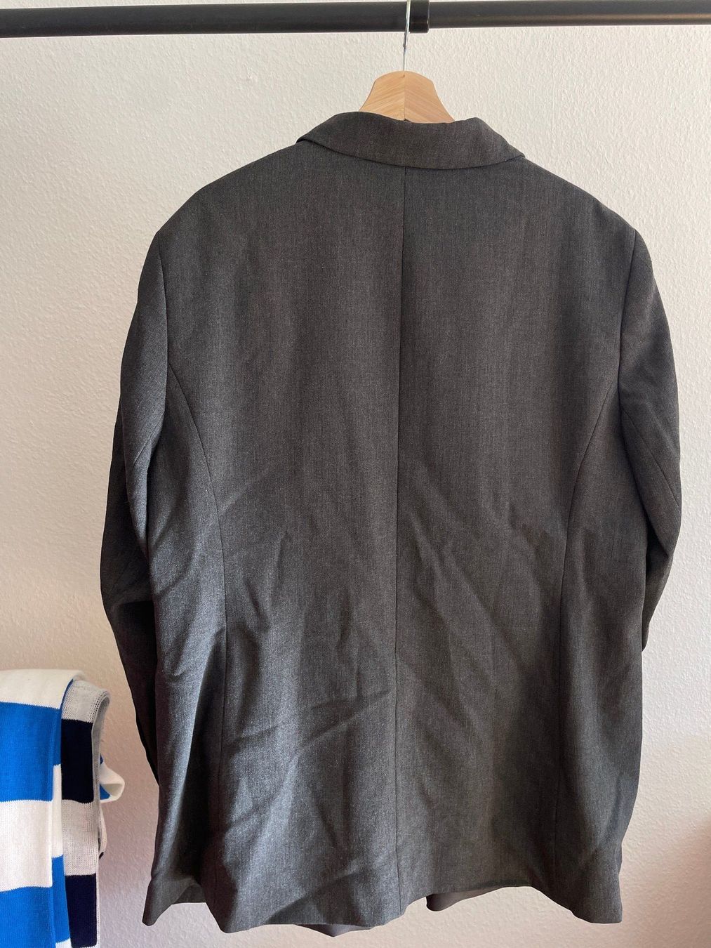 Completi & Tailleur: Vintage Blazer – Usato da Luzern venduto da tim_nk6b 1