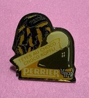 Perrier Choco-Köpfli Pin / Anstecker, Vintage, Rarität!