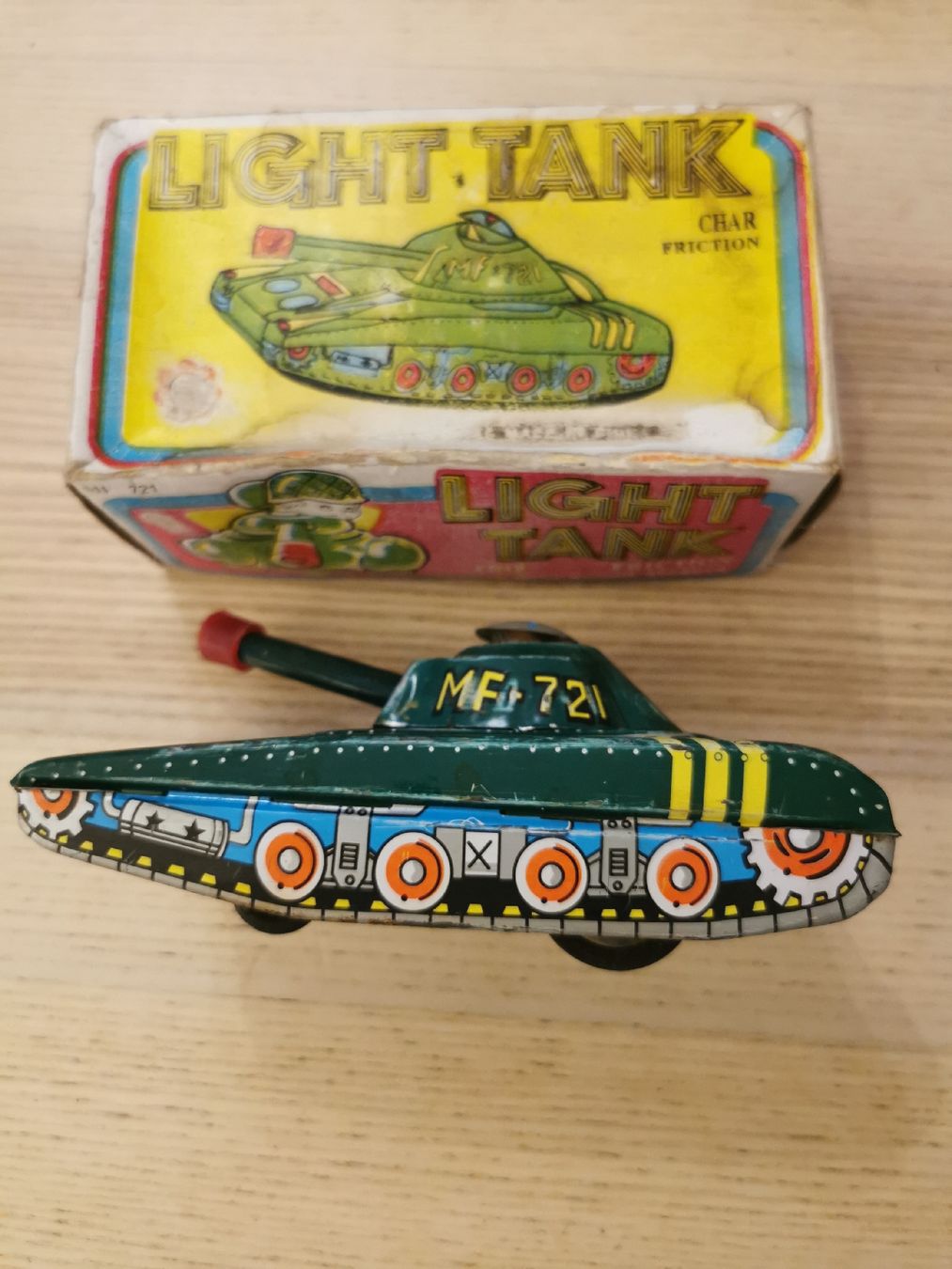 Kit di modellismo & Modellini statici: Light tank char friction mf 721 – Usato da Martigny venduto da pivert03 3