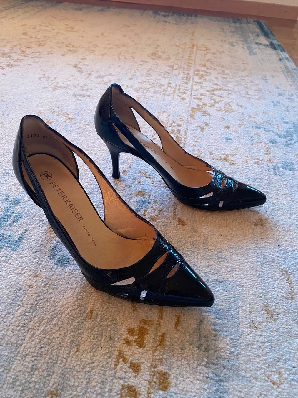 Kaiser Damenschuhe: Peter Kaiser Pumps Gr 37.5 – Gebraucht aus Zug von estarthyme