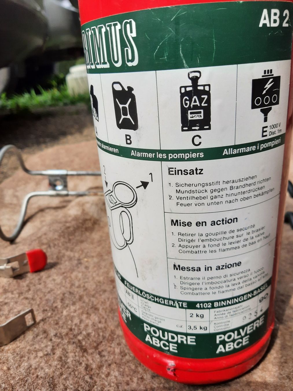 Feuerlöscher: Auto/Camping/Boot Feuerlöscher – Neu (gemäss Beschreibung) aus Achseten von Wenggi 3