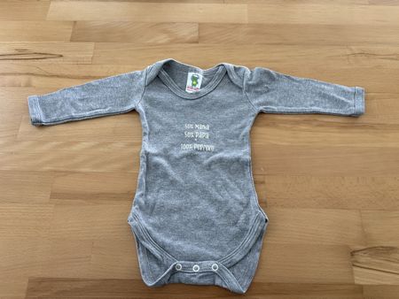 Süsser Baby Body Grösse 74/80