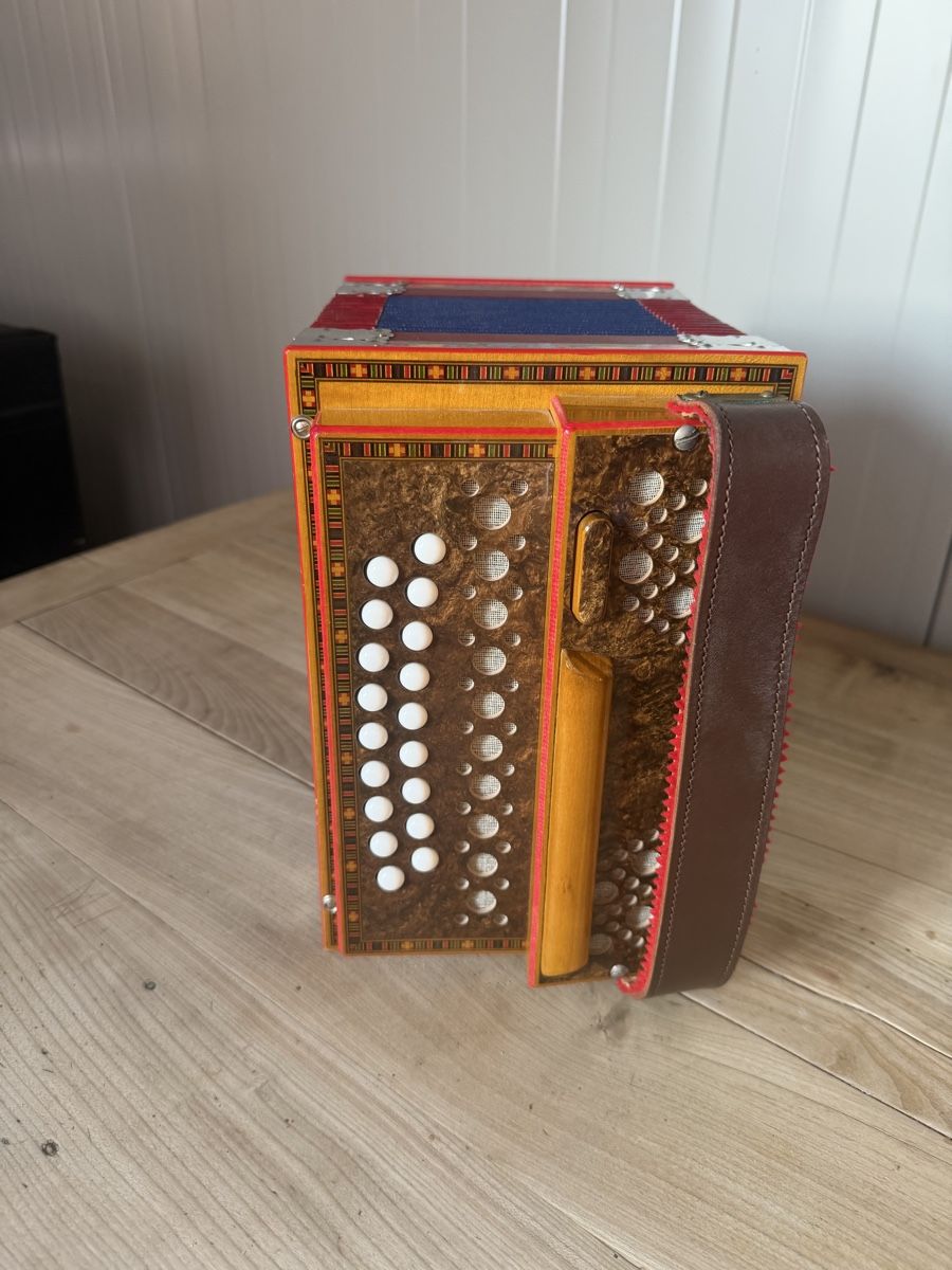 Instruments de musique: Gewerder – D'occasion à Muhen par MiGeiss64 2