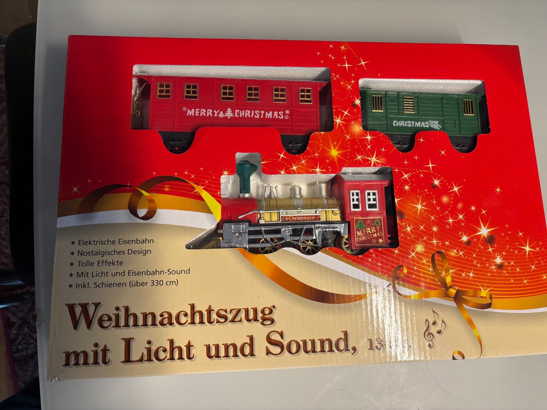 Jouets: Weihnachtszug mit Licht und Sound – D'occasion à Entlebuch par Leumas0