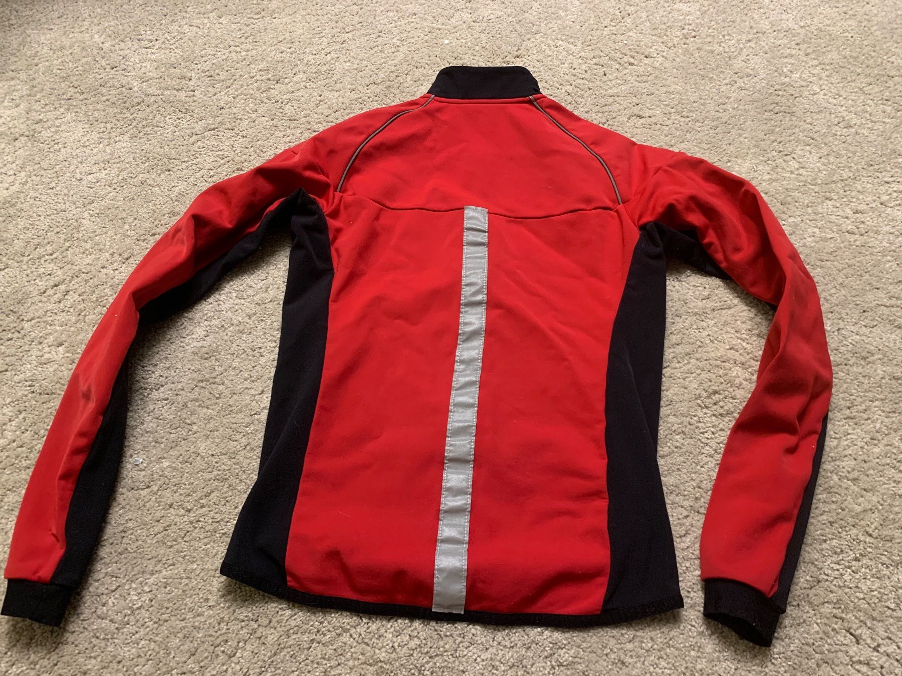 Skinfit Jacken & Mäntel: Skinfit Jacke 1XS – Gebraucht aus Oberweningen von Jogi2 2
