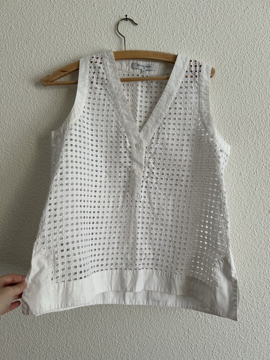 Gérard Darel Top: Top Gerard Darel blanc brodé T 36 été chic élégant – Nuovo (secondo la descrizione) da Morges venduto da cat_6cm9 2