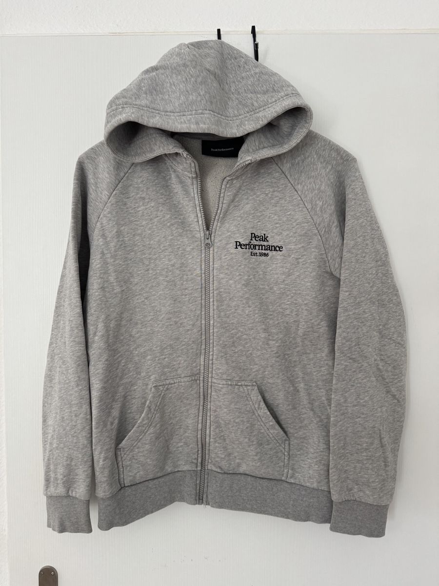 Peak Performance Maglioni & Felpe: Peak Performance Pullover grau Grösse L Damen Oryginal – Nuovo (secondo la descrizione) da Wetzikon ZH venduto da Jan_wojt