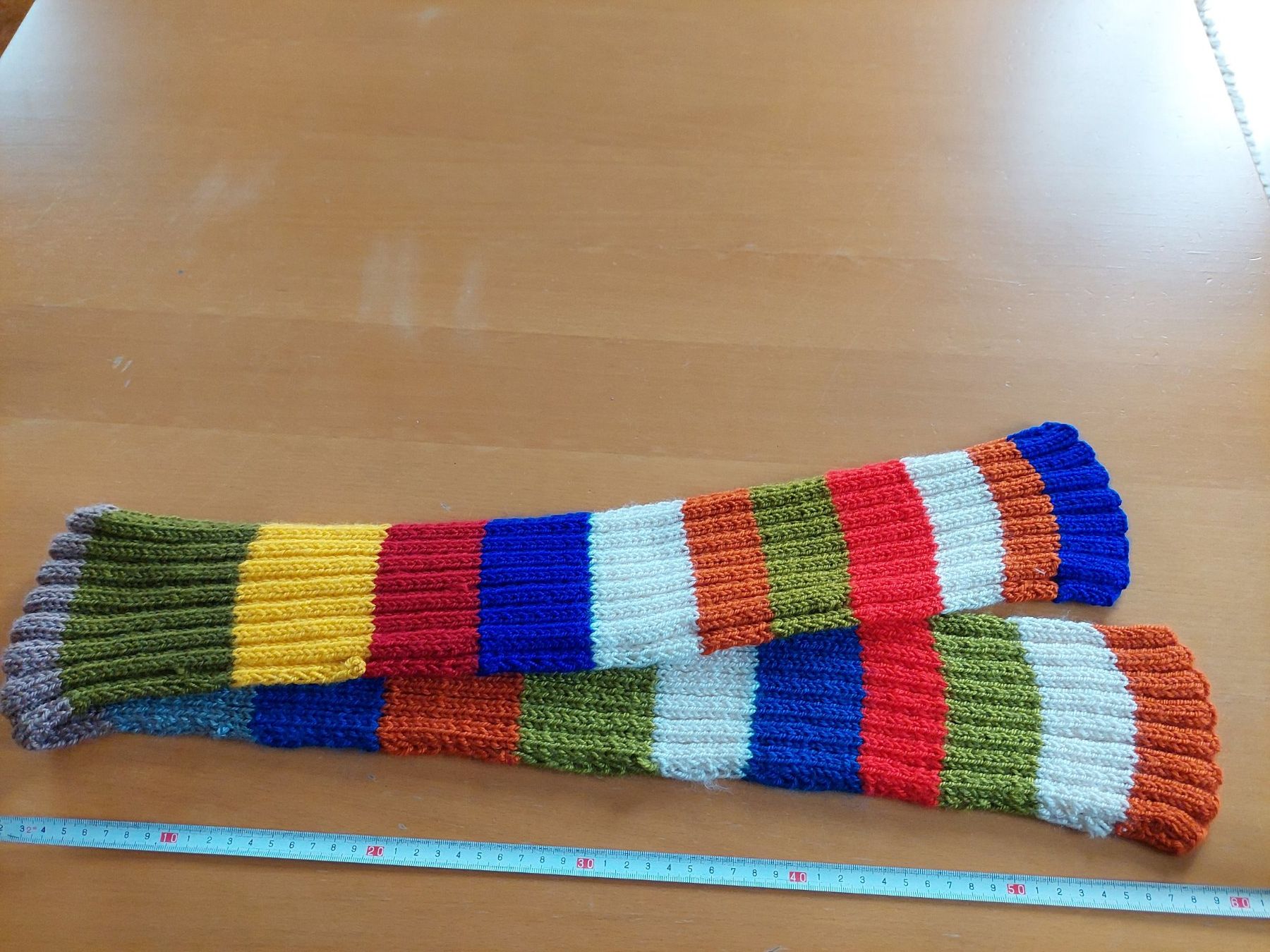 Foulard & Sciarpe: Handgemachter Gestrickter Schal – Usato da Zürich venduto da meymano 4