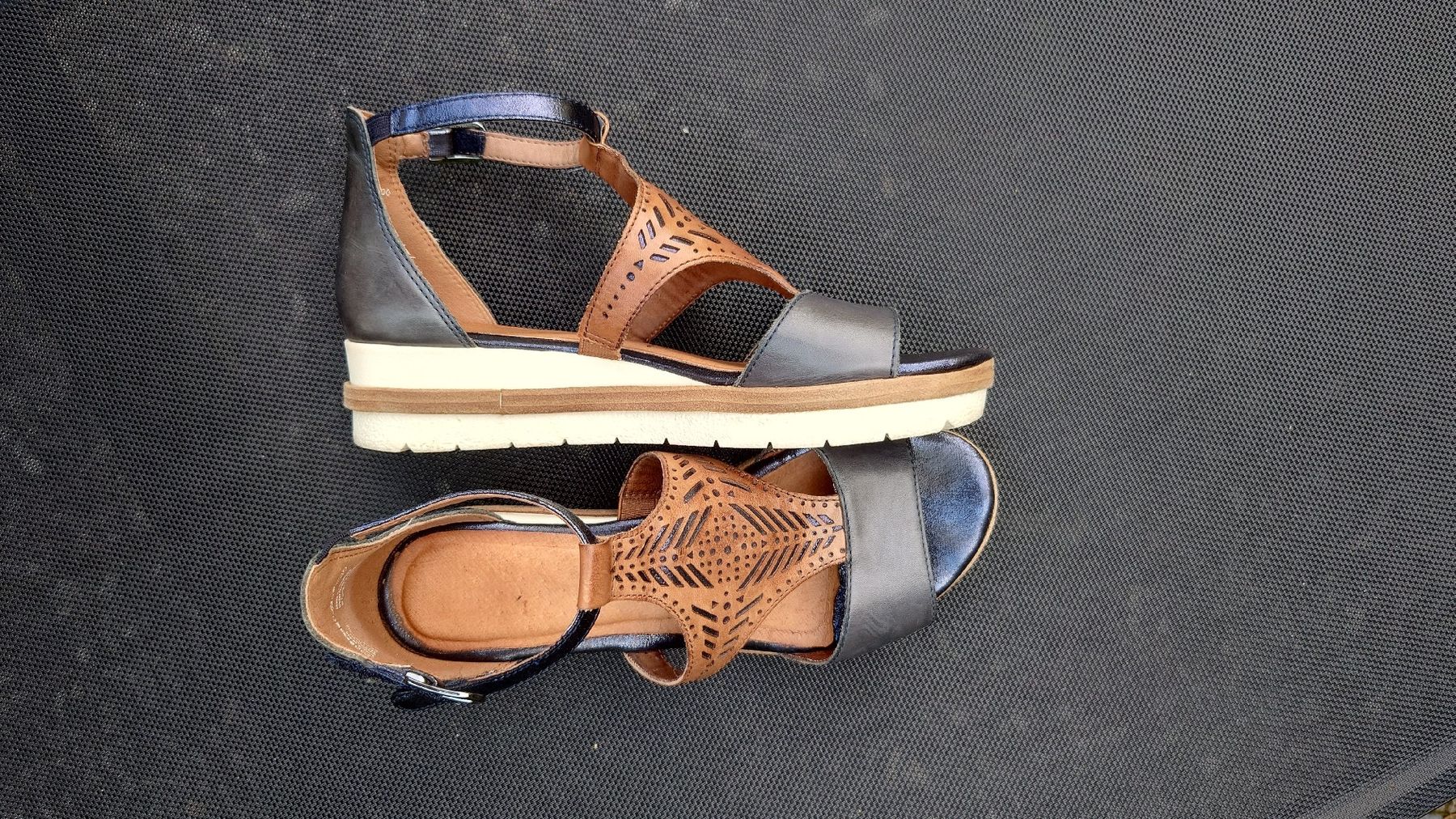 Tamaris Chaussures femmes: Sandalen Gr. 40, blau – D'occasion à Neuenkirch par PreppieSunshine 3