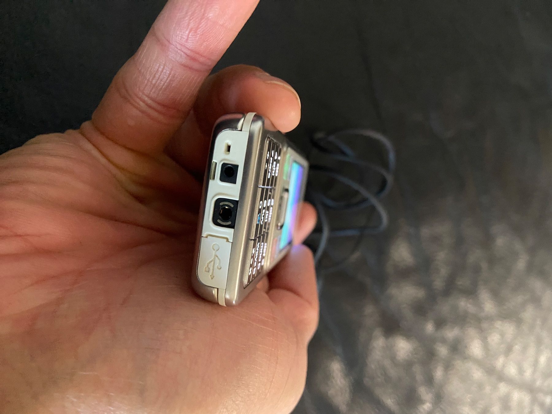 Nokia Telefoni cellulari / Smartphones: Tél. portable Nokia 6288 complets avec accessoires – Usato da Collex venduto da RCXGJ 6