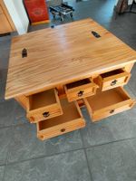 Truhentisch Holz mit Schubladen, gebraucht Zustand sehr  gut