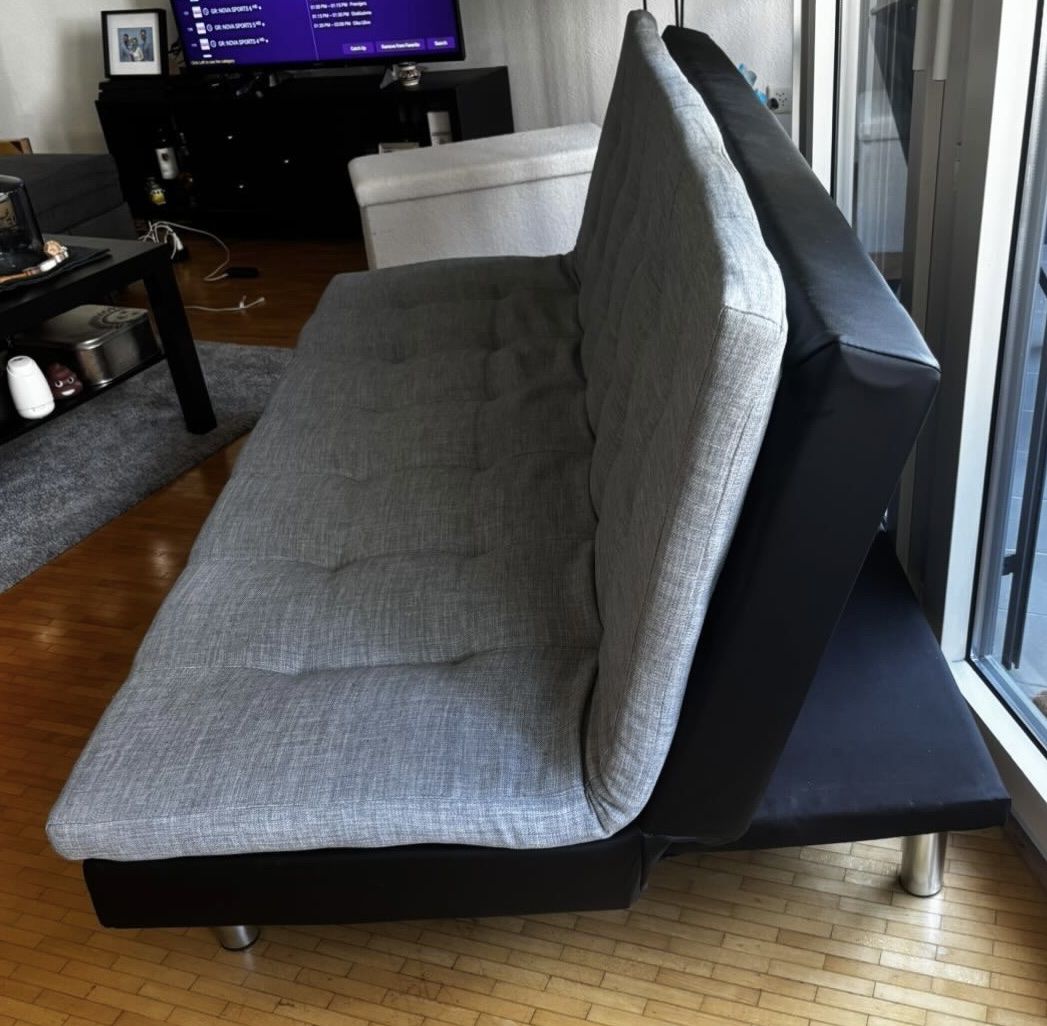 Divani: Schlafsofa Kevin grau - Sofa bed grey fabric, good condition – Usato da St Gallen venduto da kon_2nnp 1