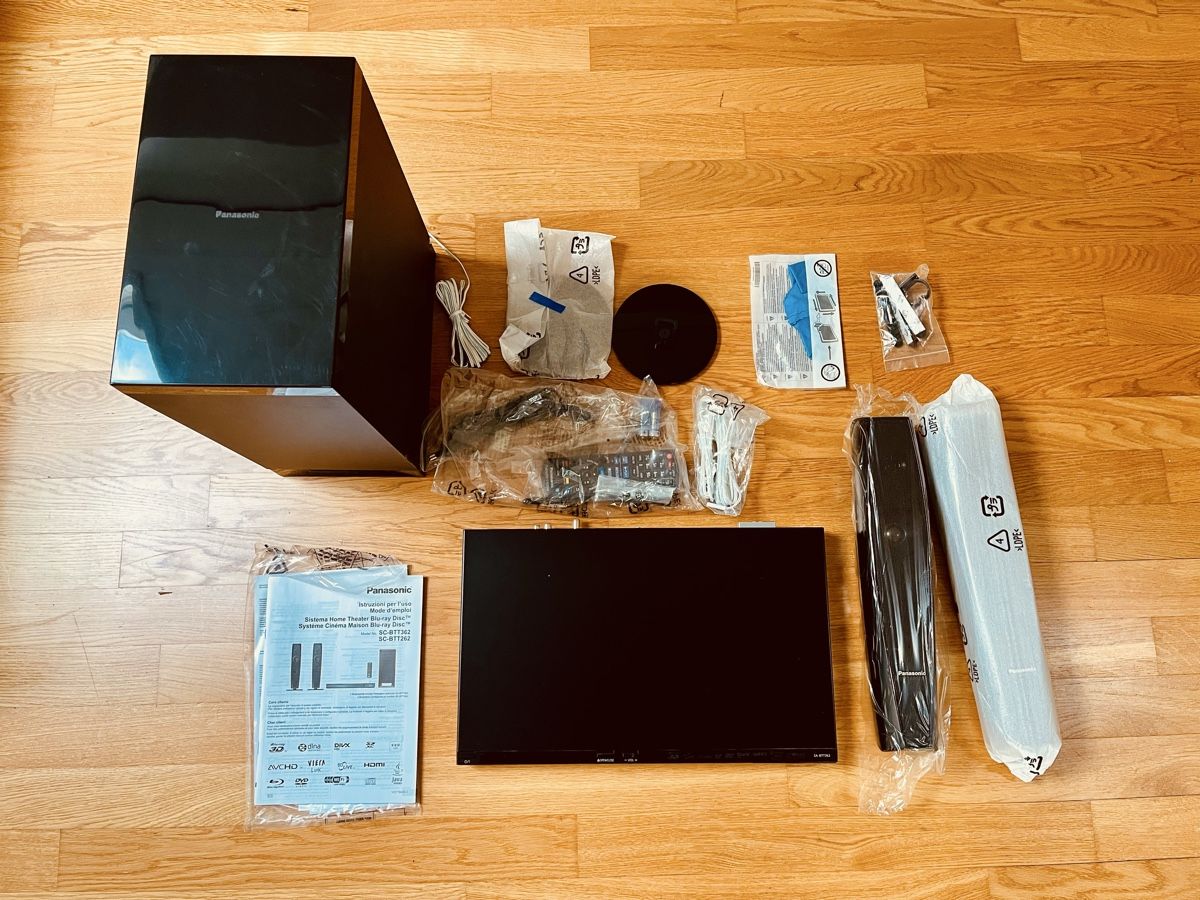 Panasonic Home Cinema: Home cinéma 2.1 Panasonic Blu-Ray 3D – Nuovo (secondo la descrizione) da Versoix venduto da pas_fy5j