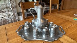 Antik Zinnkrug mit 8 Becher und Tablett Set-Antik Sommer ...