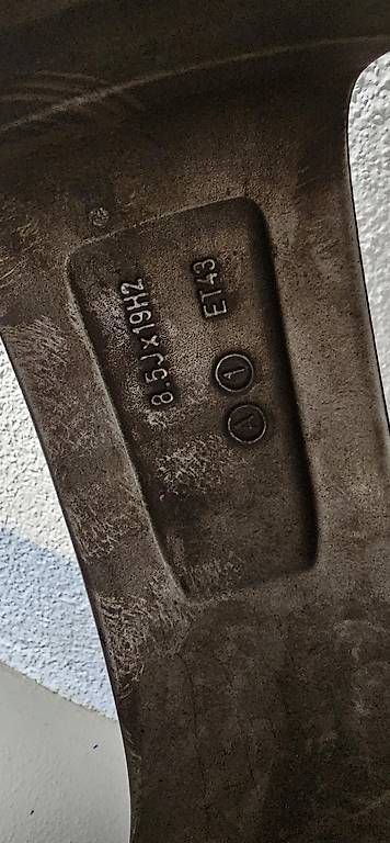 Cerchioni: Audi Orginal Rotor felgen 19zoll  – Usato da Arbon venduto da fit_sp2t 1