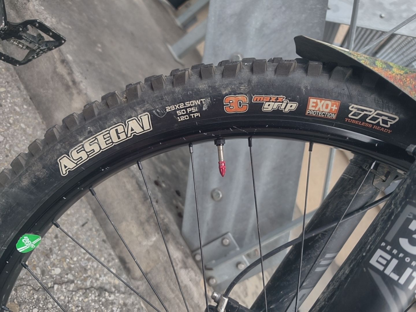 Transition Velos: Carbon MTB Fully Transition Sentinal (Grösse M: 163-181) – Gebraucht aus Horw von sandro_mols 2
