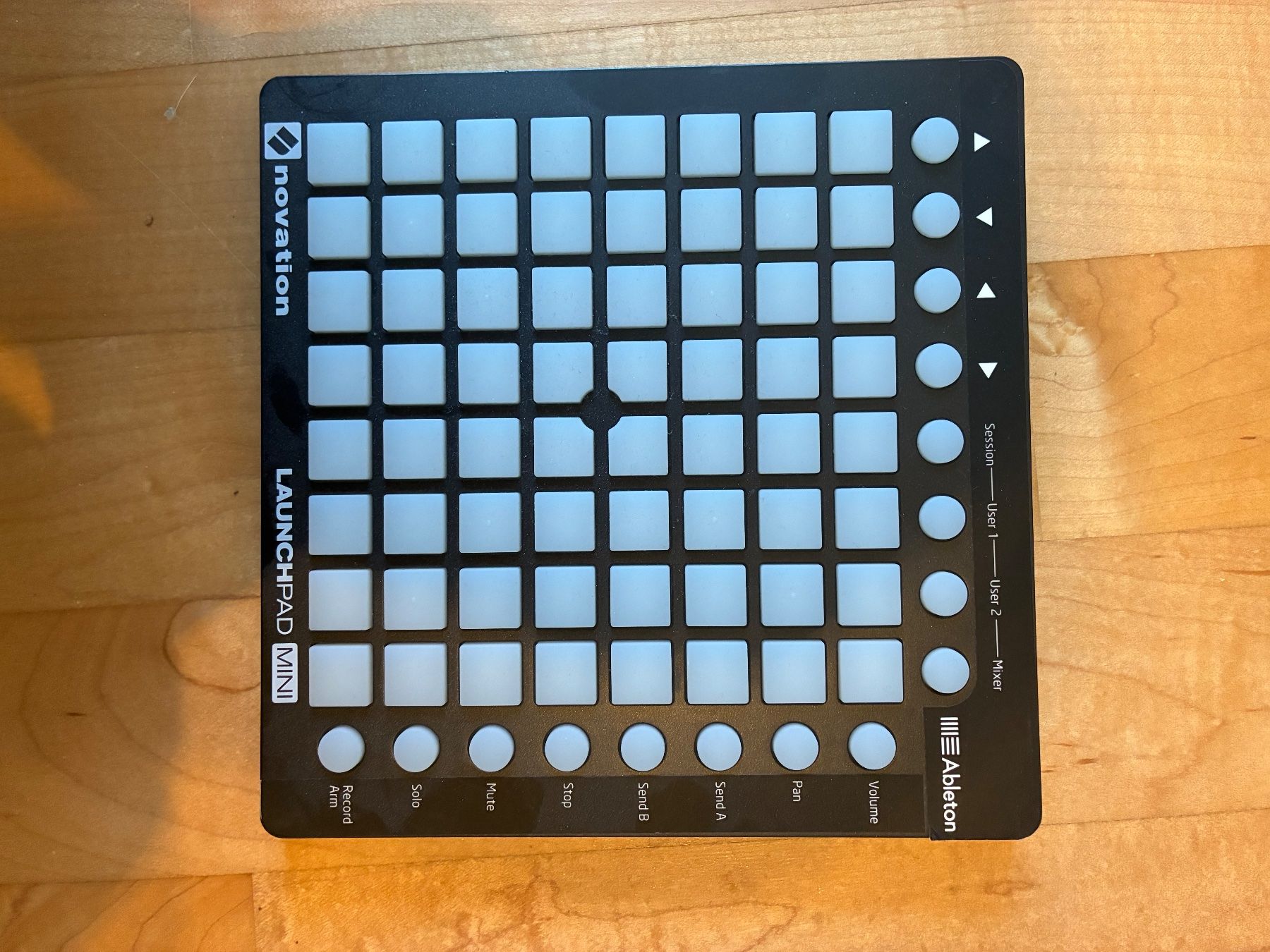 Novation Musikinstrumente: Launchpad Mini Mk3 – Gebraucht aus Niederglatt ZH von Yuucki 1