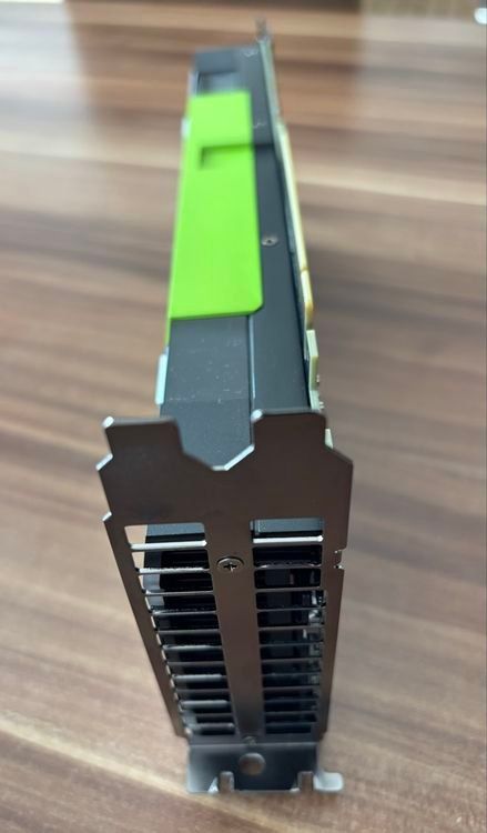 Nvidia Cartes graphiques: GPU Nvidia Tesla M10 Quad 32GB + extender – D'occasion à Erlenbach ZH par ultraSale 2
