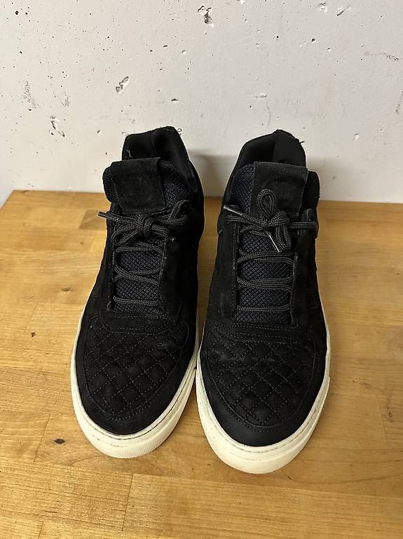 Scarpe da uomo: Leandro Lopez Sneakers Gr.41 – Usato da Zürich venduto da Babanos7 2