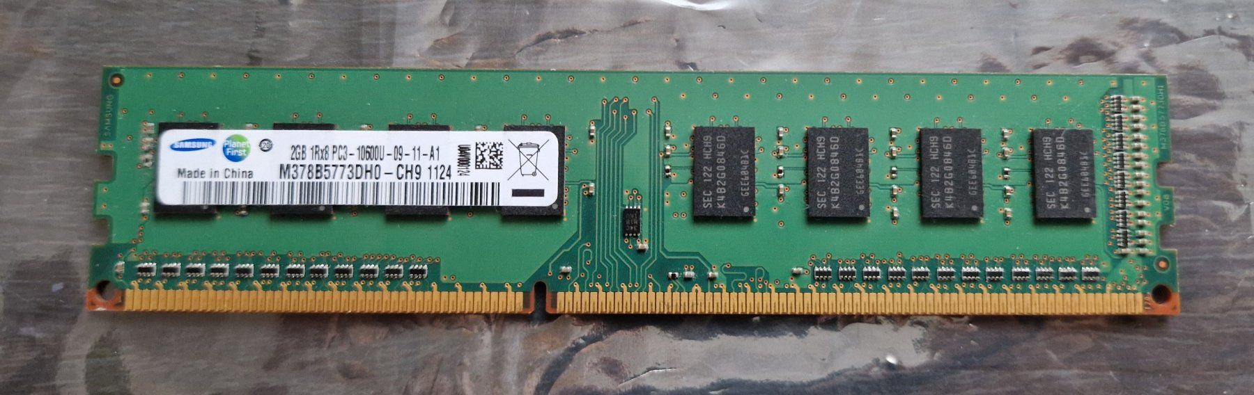 Memory / RAM: RAM DDR3-2GB-1333MHZ – Gebraucht aus Villaz-st-Pierre von BIstroide
