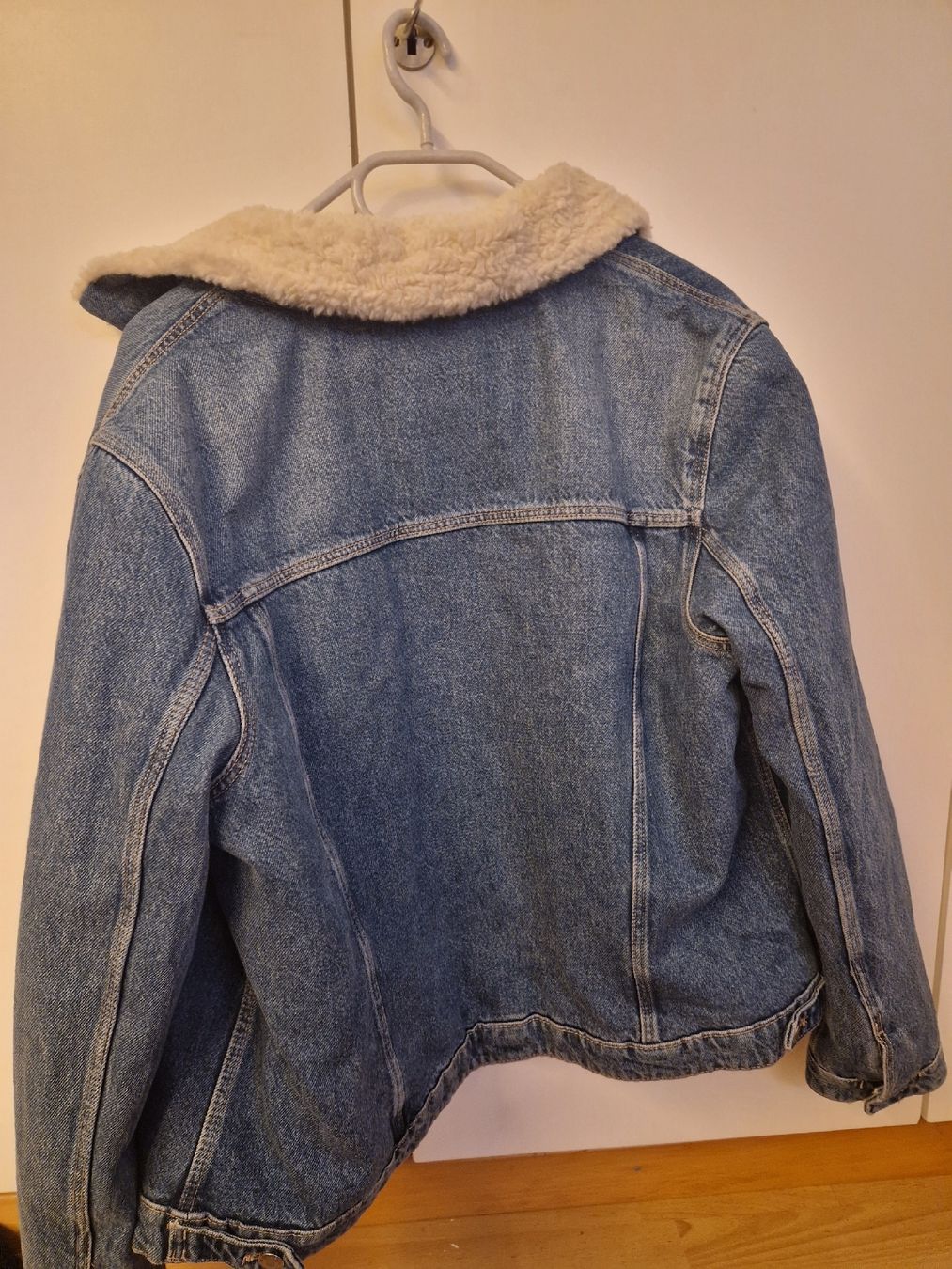 Giacche: Winter Jacke Jeansjacke mit Teddyfutter, Gr. XL top! – Nuovo (secondo la descrizione) da Uster venduto da lar_9h7q 2
