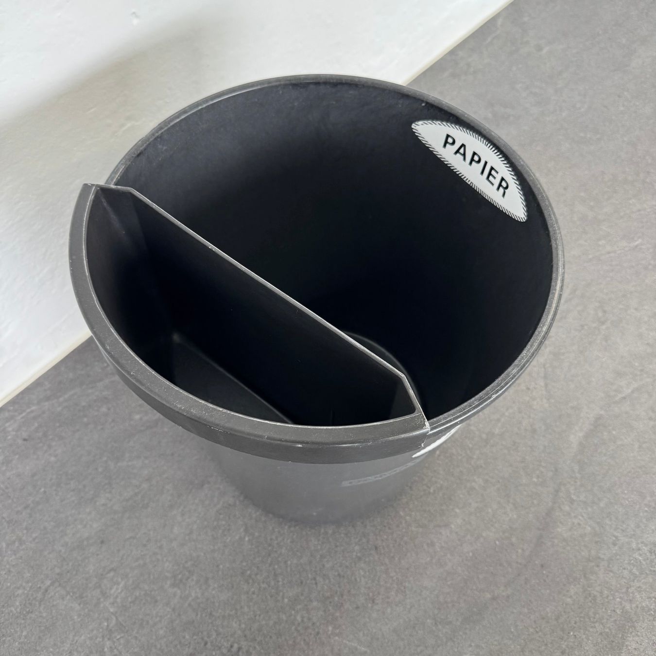Contenitori & Simili: Romay Brandschutz Abfalleimer mit Einlagefach – Usato da Schönenwerd venduto da mcofficeshop 1