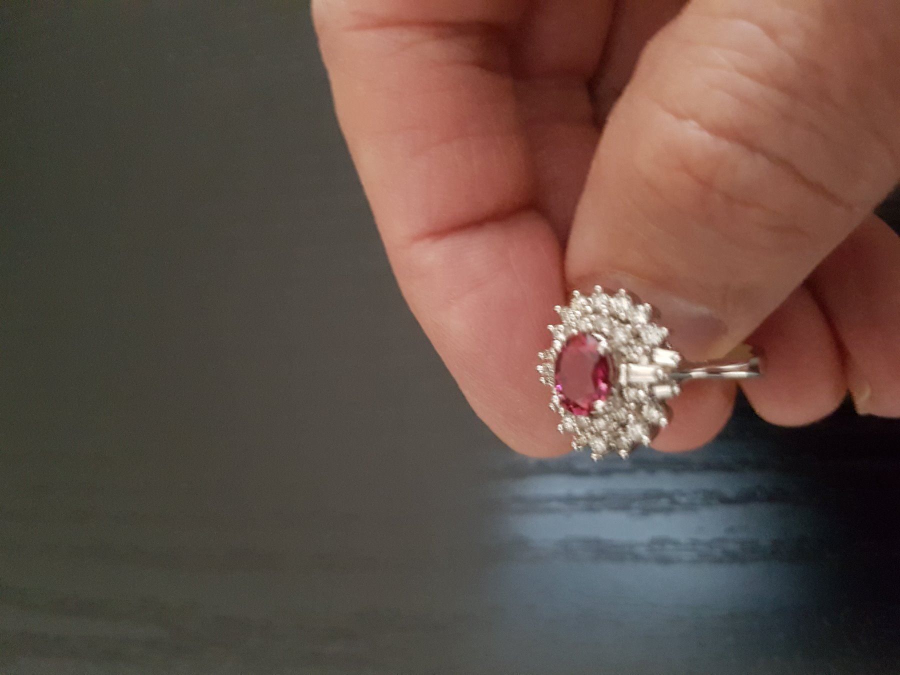 Ringe: Ring aus 14K mit Turmalin+Diamanten NEU – Neu und originalverpackt aus KLOTEN von Luxurious-Shop 2
